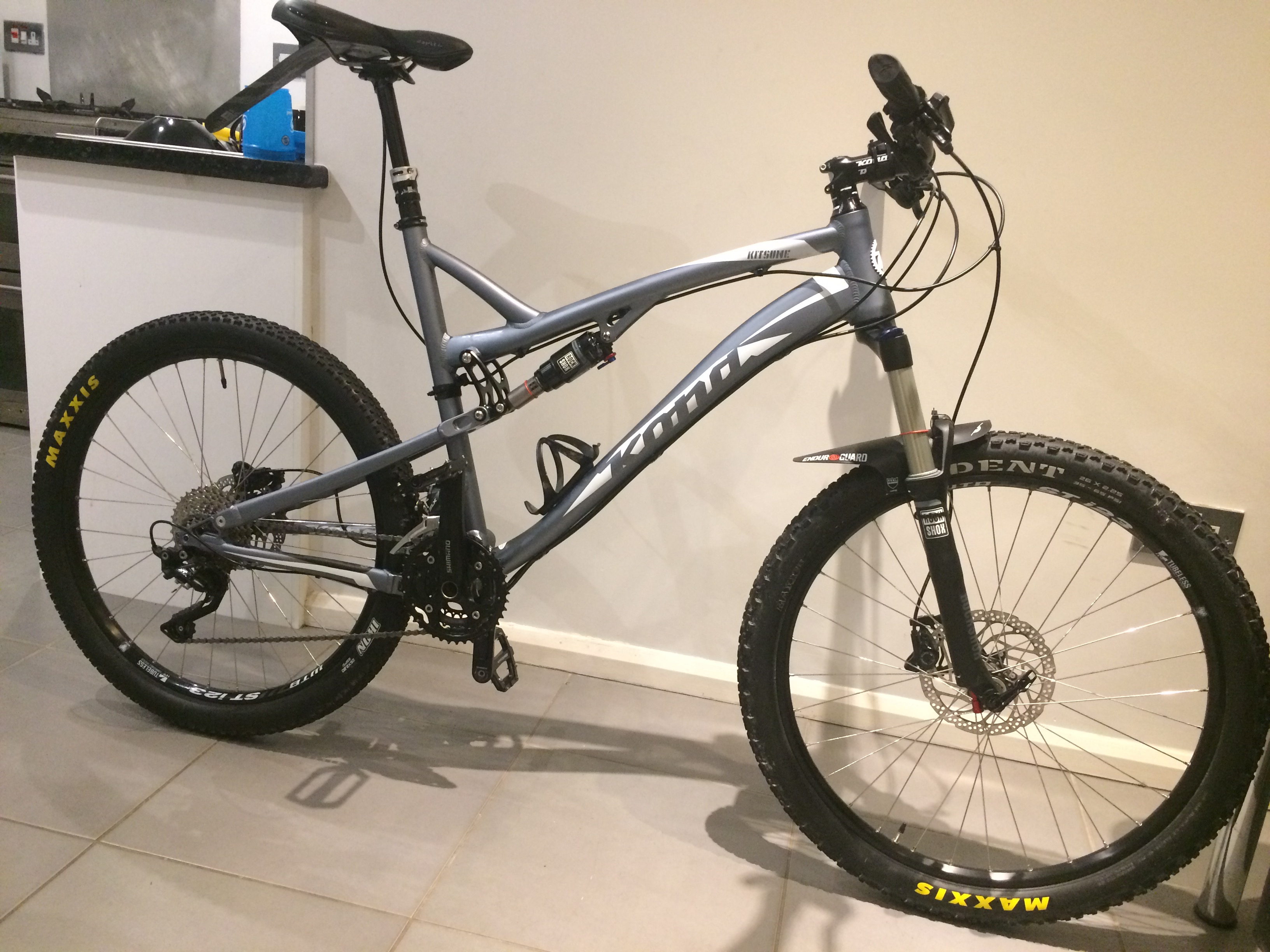 MTB KONA KITSUNE コナ キツネ 2013 ダウンヒル フルサス